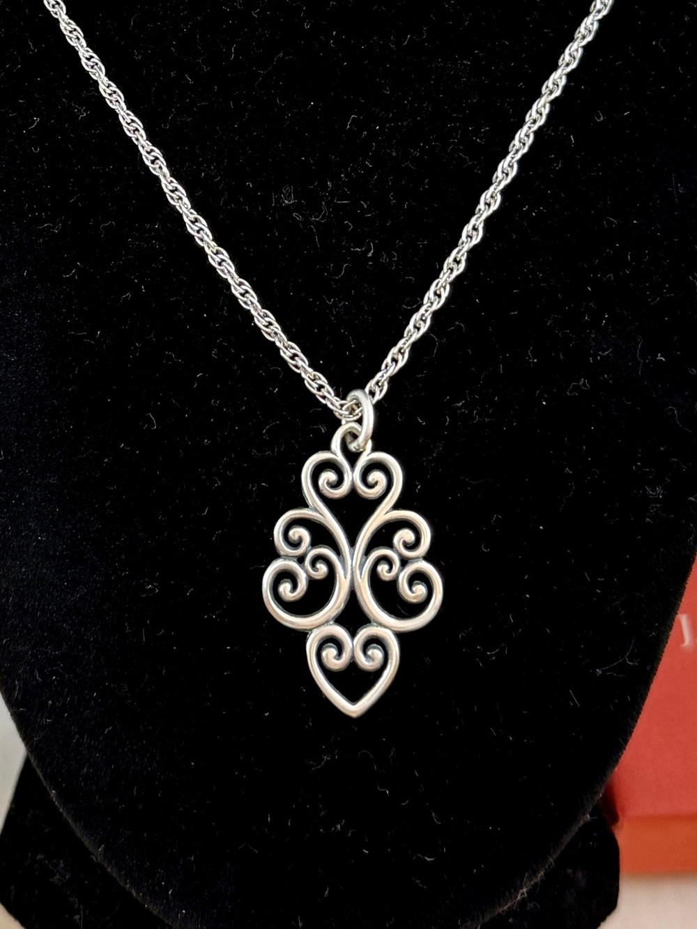 JAMES AVERY Sterling Silver Jubilant Heart Scroll Swirl Pendant Necklace RETIRED